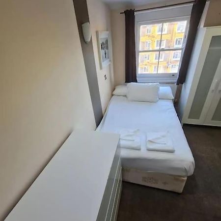Lovely En-Suite Bedroom London Luaran gambar