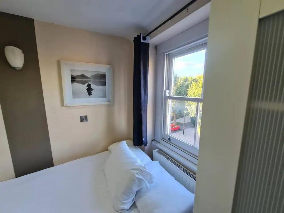 Lovely En-Suite Bedroom London Luaran gambar